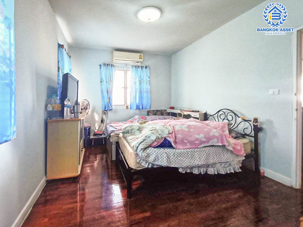 *****บ้านเดี่ยวมือสอง โครงการ พฤกษาวิลเลจ2 รังสิต-นครนายก เนื้อที่กว้าง 54.80 ตร.ว. ฟังก์ชัน 3 ห้องนอน 3 ห้องน้ำ 1 ที่จอดรถ บ้านพื้นที่กว้างขวาง สภาพสวยพร้อมเข้าอยู่ ของแถมเพียบ! โครงการตั้งบนทำเลเดินทางสะดวก เชื่อมต่อถนนรังสิต-นครนายก, ถนนกาญจนาภิเษก, ถนนเลียบคลองหกวา จองเลย!