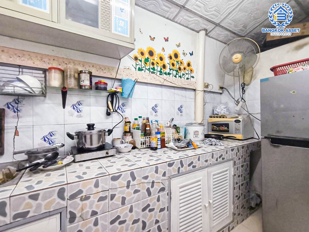 *****บ้านเดี่ยวมือสอง โครงการ พฤกษาวิลเลจ2 รังสิต-นครนายก เนื้อที่กว้าง 54.80 ตร.ว. ฟังก์ชัน 3 ห้องนอน 3 ห้องน้ำ 1 ที่จอดรถ บ้านพื้นที่กว้างขวาง สภาพสวยพร้อมเข้าอยู่ ของแถมเพียบ! โครงการตั้งบนทำเลเดินทางสะดวก เชื่อมต่อถนนรังสิต-นครนายก, ถนนกาญจนาภิเษก, ถนนเลียบคลองหกวา จองเลย!