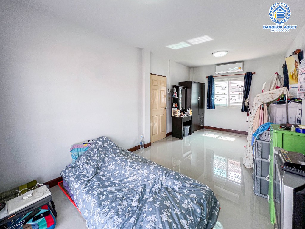 *****บ้านแฝดมือสองกรุงเทพมหานคร โครงการ อรุณทอง6 เพชรเกษม เนื้อที่ 36 ตร.ว หลังใหญ่ สภาพดี มี Facilitties ครบครัน พร้อมฟังก์ชัน 3 ห้องนอน 2 ห้องน้ำ 1 ที่จอดรถ แถมฟรี! 2 เครื่องปรับอากาศ 1 ปั๊มน้ำ 1 แทงค์น้ำ ตั้งบนทำเลทอง เชื่อมต่อถนนเพชรเกษม, ถนนกาญจนาภิเษก ใกล้ห้างเดอะมอลบางแค