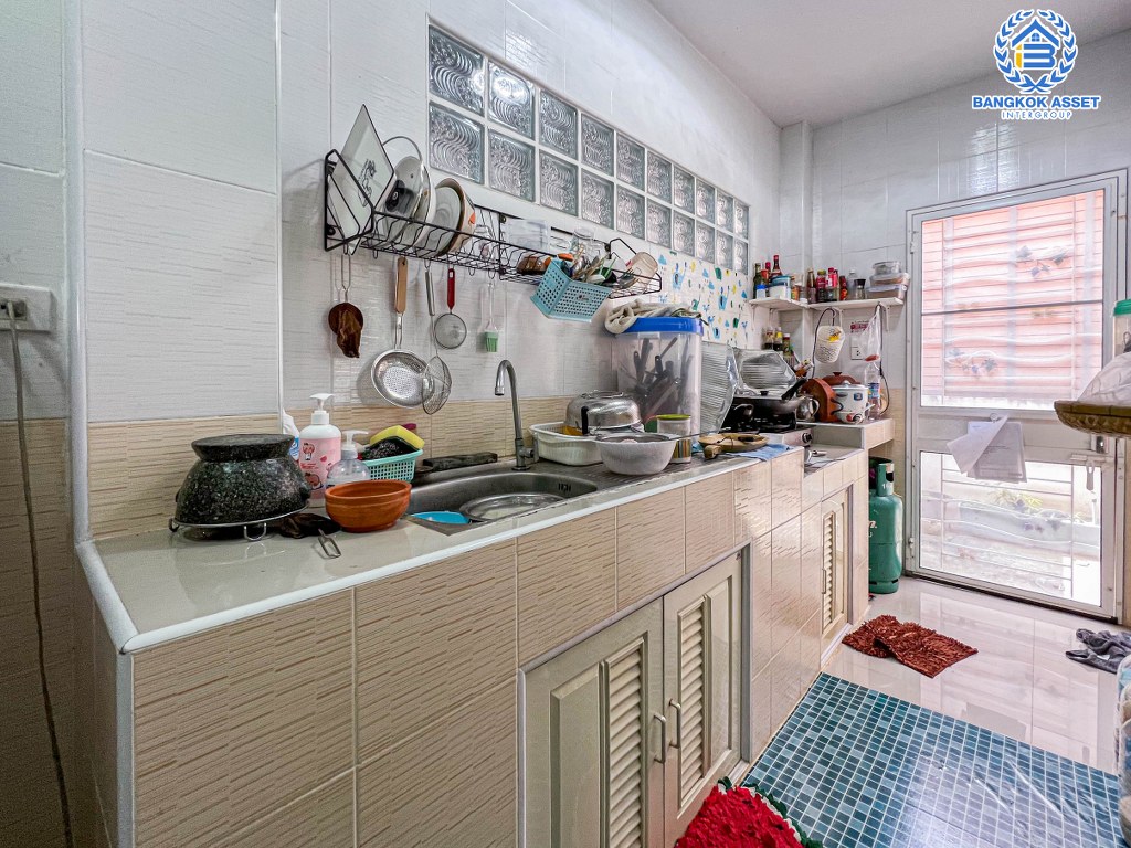 *****บ้านแฝดมือสองกรุงเทพมหานคร โครงการ อรุณทอง6 เพชรเกษม เนื้อที่ 36 ตร.ว หลังใหญ่ สภาพดี มี Facilitties ครบครัน พร้อมฟังก์ชัน 3 ห้องนอน 2 ห้องน้ำ 1 ที่จอดรถ แถมฟรี! 2 เครื่องปรับอากาศ 1 ปั๊มน้ำ 1 แทงค์น้ำ ตั้งบนทำเลทอง เชื่อมต่อถนนเพชรเกษม, ถนนกาญจนาภิเษก ใกล้ห้างเดอะมอลบางแค