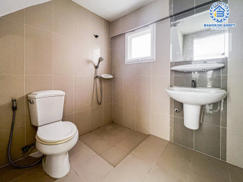 *****บ้านเดี่ยวมือสองปทุมธานี โครงการ ศุภาลัย วิลล์ ศรีสมาน-ปทุมสายใน เนื้อที่ 54.3 สภาพดีในสไตล์โมเดิร์น พร้อมขายกับฟังก์ชัน 3 ห้องนอน 3 ห้องน้ำ 2 ที่จอดรถ ทำเลเดินทางสะดวก เชื่อมต่อถนนปทุมธานี-สายใน , ถนนสะพานนทบุรี-บางบัวทอง และถนนหมายเลข 307 ใกล้จุดขึ้นทางด่วน "ศรีสมาน" และใกล้ศูนย์การค้า "เดอะ ทรี"