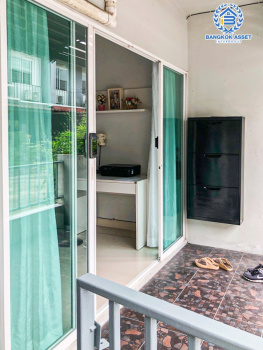 *****ทาวน์เฮ้าส์มือสองนนทบุรี โครงการ อารียา เดอะคัลเลอร์ ติวานนท์ เฟส4 เนื้อที่ 17.5 ตร.ว. ฟังก์ชัน 3 ห้องนอน 2 ห้องน้ำ 1 ที่จอดรถ แถมฟรี! 3 เครื่องปรับอากาศ, 1 เครื่องทำน้ำอุ่น, 1 เครื่องดูดควัน และเตาไฟฟ้า บนทำเลดี ใกล้รถไฟฟ้าสายสีชมพู "สถานีเมืองทองธานี" และจุดขึ้นทางด่วน "ศรีสมาน", "แจ้งวัฒนะ"