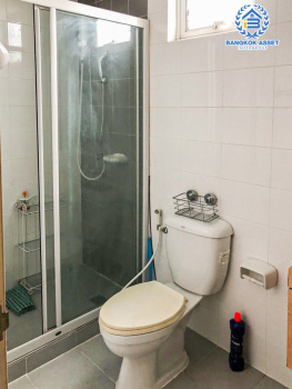 *****ทาวน์เฮ้าส์มือสองนนทบุรี โครงการ อารียา เดอะคัลเลอร์ ติวานนท์ เฟส4 เนื้อที่ 17.5 ตร.ว. ฟังก์ชัน 3 ห้องนอน 2 ห้องน้ำ 1 ที่จอดรถ แถมฟรี! 3 เครื่องปรับอากาศ, 1 เครื่องทำน้ำอุ่น, 1 เครื่องดูดควัน และเตาไฟฟ้า บนทำเลดี ใกล้รถไฟฟ้าสายสีชมพู "สถานีเมืองทองธานี" และจุดขึ้นทางด่วน "ศรีสมาน", "แจ้งวัฒนะ"