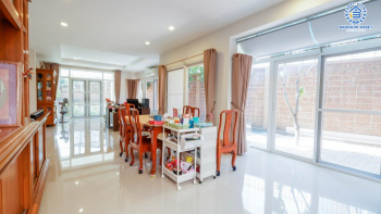 *****บ้านเดี่ยวมือสอง โครงการ ลัดดารมย์ ราชพฤกษ์-รัตนาธิเบศร์2 หลังมุม คุณภาพจากแบรนด์ Q House เนื้อที่ 72.10 ตร.ว. ฟังก์ชัน 4 ห้องนอน 5 ห้องน้ำ 2 ที่จอดรถ ภายในสภาพสวย พร้อมเข้าอยู่ ทำเลเดินทางสะดวก เชื่อมต่อถนนราชพฤกษ์, ถนนรัตนาธิเบศร์, ถนนชัยพฤกษ์ จองเลย!