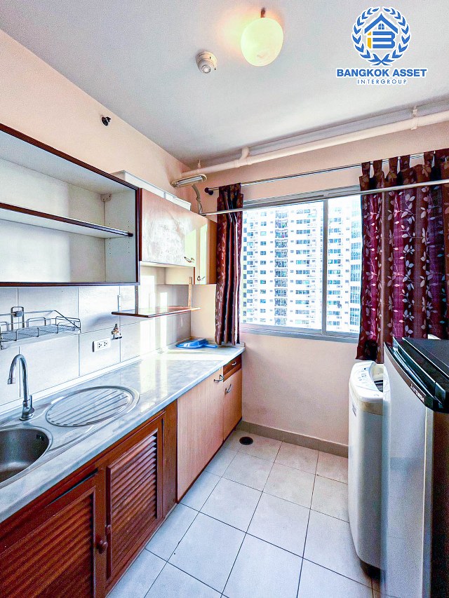 *****คอนโดมิเนียมมือสองกรุงเทพมหานคร โครงการ ศุภาลัยปาร์ค แยกเกษตร เนื้อที่ 32.41 ตร.ม. ฟังก์ชัน 1 ห้องนอน 1 ห้องน้ำ 1 ที่จอดรถ แถมฟรี! 1 เครื่องปรับอากาศ เพียง 500 เมตร ถึงม.เกษตรศาสตร์ เชื่อมต่อถนนงามวงศ์วาน และถนนพหลโยธิน ใกล้รถไฟฟ้าสายสีเขียว "สถานีม.เกษตรศาสตร์" จองเลย!