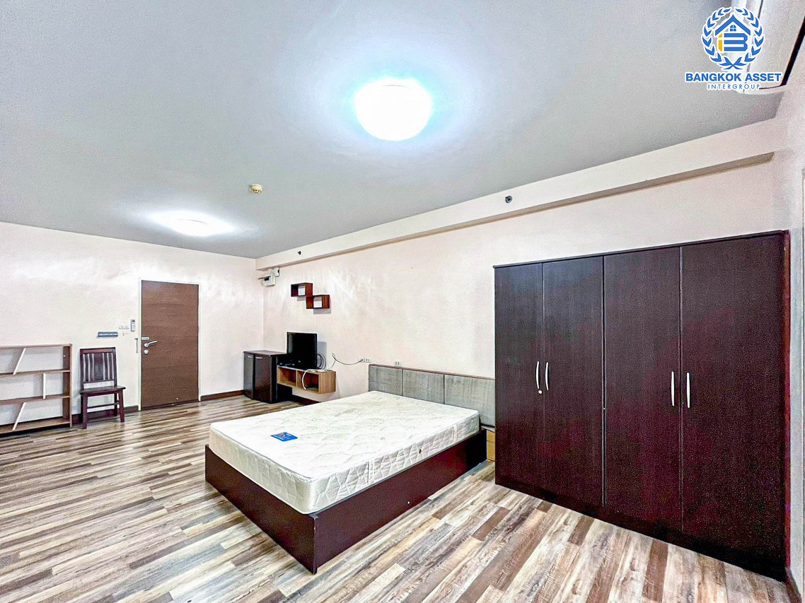 *****คอนโดมิเนียมมือสองกรุงเทพมหานคร โครงการ ศุภาลัยปาร์ค แยกเกษตร เนื้อที่ 32.41 ตร.ม. ฟังก์ชัน 1 ห้องนอน 1 ห้องน้ำ 1 ที่จอดรถ แถมฟรี! 1 เครื่องปรับอากาศ เพียง 500 เมตร ถึงม.เกษตรศาสตร์ เชื่อมต่อถนนงามวงศ์วาน และถนนพหลโยธิน ใกล้รถไฟฟ้าสายสีเขียว "สถานีม.เกษตรศาสตร์" จองเลย!