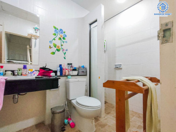 *****ทาวน์เฮ้าส์มือสอง นนทบุรี โครงการ ทิพย์พิมาน บ้านริมคลอง เนื้อที่ 22.50 ตร.ว. ฟังก์ชัน 4 ห้องนอน 2 ห้องน้ำ ที่จอดรถ 1 คัน ภายในสภาพใหม่เอี่ยม พร้อมเข้าอยู่ ตั้งบนทำเลแห่งความสะดวกสบาย เข้า-ออกได้หลากหลายเส้นทาง ใกล้รถไฟฟ้าสายสีม่วง "สถานีคลองบางไผ่" และทางด่วน "กาญจนาภิเษก" จองเลย!