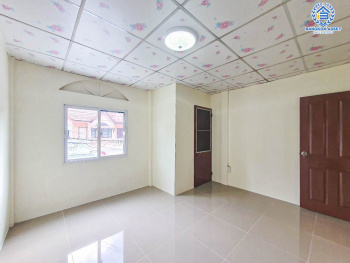 ทาวน์เฮ้าส์มือสอง โครงการ สุรางค์ แจ้งวัฒนะ เนื้อที่ 16.40 ตร.ว. ฟังก์ชัน 2 ห้องนอน 2 ห้องน้ำ 1 ที่จอดรถ ภายในสภาพดีเยี่ยม พร้อมเข้าอยู่ บนทำเลเดินทางสะดวกสบาย เชื่อมต่อถนนชัยพฤกษ์, ถนนติวานนท์-ปทุมธานี, ถนนแจ้งวัฒนะ ใกล้รถไฟฟ้าสายสีชมพู(สายอนาคต) จองเลย!...