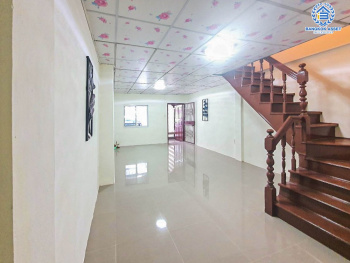 ทาวน์เฮ้าส์มือสอง โครงการ สุรางค์ แจ้งวัฒนะ เนื้อที่ 16.40 ตร.ว. ฟังก์ชัน 2 ห้องนอน 2 ห้องน้ำ 1 ที่จอดรถ ภายในสภาพดีเยี่ยม พร้อมเข้าอยู่ บนทำเลเดินทางสะดวกสบาย เชื่อมต่อถนนชัยพฤกษ์, ถนนติวานนท์-ปทุมธานี, ถนนแจ้งวัฒนะ ใกล้รถไฟฟ้าสายสีชมพู(สายอนาคต) จองเลย!...