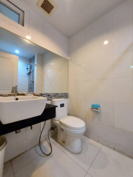 *****คอนโดมิเนียมมือสองกรุงเทพมหานคร โครงการ เดอะไนน์ คอนโด งามวงศ์วาน เนื้อที่กว้าง 30.75 ตร.ม. ฟังก์ชัน 1 ห้องนอน 1 ห้องน้ำ 1 ที่จอดรถ แถมฟรี! 1 เครื่องปรับอากาศ 1 เครื่องทำน้ำอุ่น บนทำเลติดถนนงามวงศ์วาน เพียง 200 เมตรก็ถึงรถไฟฟ้าสายสีแดง "สถานีบางเขน" และจุดขึ้นทางด่วน "งามวงศ์วาน"