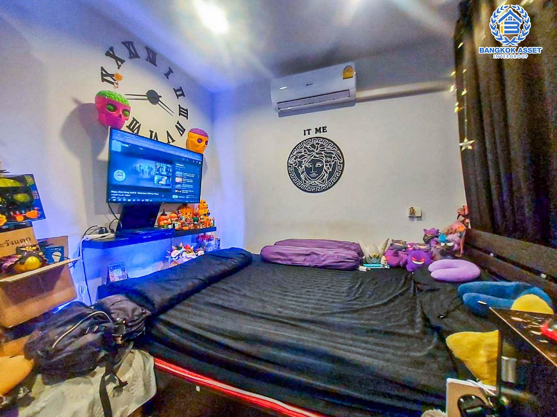 *****ทาวน์โฮมมือสองกรุงเทพมหานคร โครงการ สัมมากร อเวนิว รามอินทรา-วงแหวน เนื้อที่ 18.5 ตร.ว. ฟังก์ชัน 3 ห้องนอน 3 ห้องน้ำ 2 ที่จอดรถ บ้านสวย ฟรี! เครื่องทำน้ำอุ่น 2 เครื่อง บนทำเลติดถนนเลียบมอเตอร์เวย์ เชื่อมต่อถนนคู้บอน, ถนนรามอินทรา ใกล้คู่ขนานมอเตอร์เวย์ และจุดขึ้นทางด่วน "จตุโชติ"