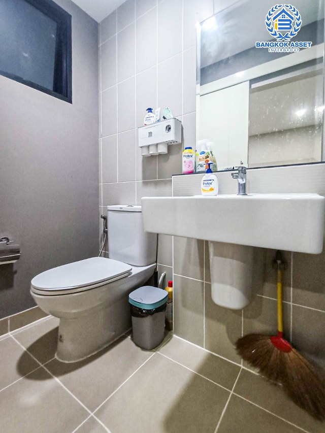 *****ทาวน์โฮมมือสองนนทบุรี  โครงการ บ้านกลางเมือง ราชพฤกษ์-พระราม5 เนื้อที่ 17 ตร.ว. ฟังก์ชัน 3 ห้องนอน 3 ห้องน้ำ 2 ที่จอดรถ บ้านสวย แถมฟรี! 4 เครื่องปรับอากาศ, 1 เครื่องทำน้ำอุ่น บนทำเลเดินทางสะดวก ใกล้รถไฟฟ้าสายสีม่วง "สถานีแยกติวานนท์" และทางด่วน "ศรีรัช" ห้ามพลาด!