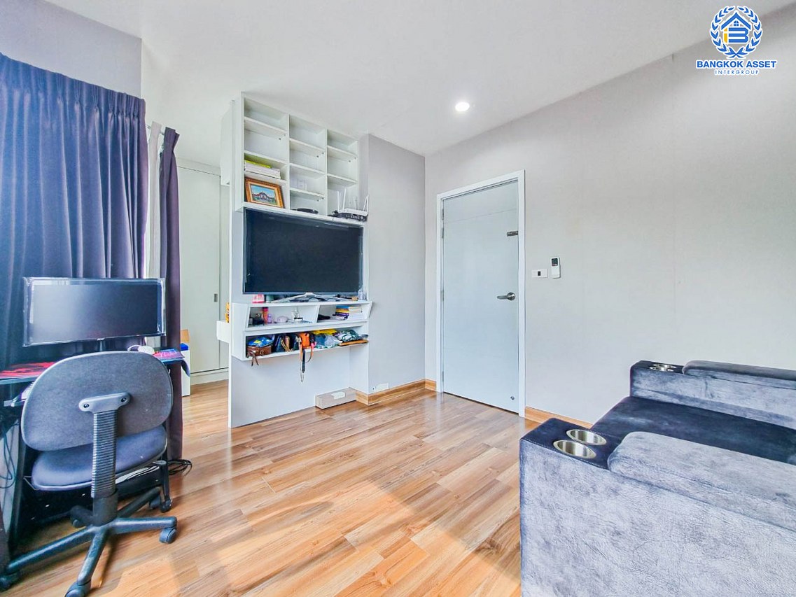 *****ทาวน์เฮ้าส์มือสองนนทบุรี โครงการ วิลเลตไลท์ รัตนาธิเบศร์-ราชพฤกษ์ เนื้อที่กว้างเกือบ 21 ตร.ว. ฟังก์ชัน 3 ห้องนอน 2 ห้องน้ำ 2 ที่จอดรถ แถมฟรี! 4 เครื่องปรับอากาศ 1 เครื่องทำน้ำอุุ่น บนทำเลแห่งการเดินทาง เชื่อมต่อถนนราชพฤกษ์, ถนนชัยพฤกษ์, ถนนรัตนาธิเบศร์  ใกล้จุดขึ้นทางด่วน "ศรีรัช"