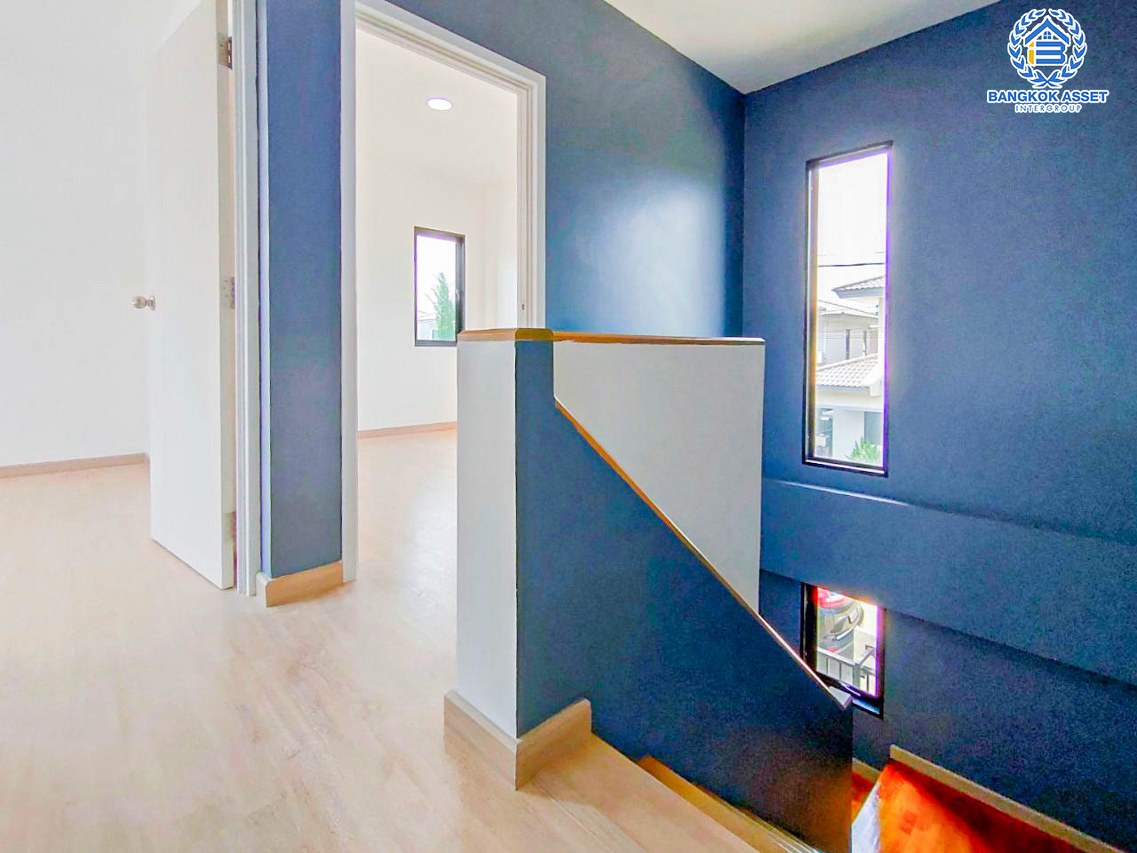 *****บ้านเดี่ยวมือสองนนทบุรี โครงการ คาซ่าวิลล์ ปิ่นเกล้า-ศรีรัช #หลังมุม เนื้อที่กว้าง 50 ตร.ว. ฟังก์ชัน 4 ห้องนอน 3 ห้องน้ำ 2 ที่จอดรถ บ้านใหม่ ไม่เคยอยู่ บนทำเลแห่งการเดินทาง เชื่อมต่อถนนกาญจาภิเษก, ถนนกรุงนนท์-จงถนอม, ถนนซอยวัดส้มเกลี้ยง ใกล้ทางด่วน "ศรีรัช" จองเลย!