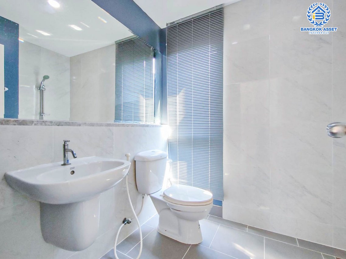 *****บ้านเดี่ยวมือสองนนทบุรี โครงการ คาซ่าวิลล์ ปิ่นเกล้า-ศรีรัช #หลังมุม เนื้อที่กว้าง 50 ตร.ว. ฟังก์ชัน 4 ห้องนอน 3 ห้องน้ำ 2 ที่จอดรถ บ้านใหม่ ไม่เคยอยู่ บนทำเลแห่งการเดินทาง เชื่อมต่อถนนกาญจาภิเษก, ถนนกรุงนนท์-จงถนอม, ถนนซอยวัดส้มเกลี้ยง ใกล้ทางด่วน "ศรีรัช" จองเลย!