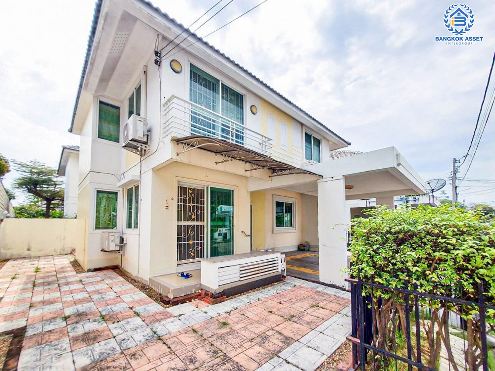 บ้านแฝดมือสอง โครงการ โฮมเพลส วงแหวน-รัตนาธิเบศร์ เนื้อที่กว้าง 41.60 ตร.ว. ฟังก์ชัน 3 ห้องนอน 2 ห้องน้ำ 2 ที่จอดรถ ภายในสภาพสวย มีบริเวณรอบบ้าน บนทำเลเดินทางง่าย เชื่อมต่อถนนกาญจนาภิเษก ถนนรัตนาธิเบศร์ ใกล้รถไฟฟ้าสายสีม่วง "สถานีคลองบางไผ่" และจุดขึ้นทางด่วน "กาญจนาภิเษก"...