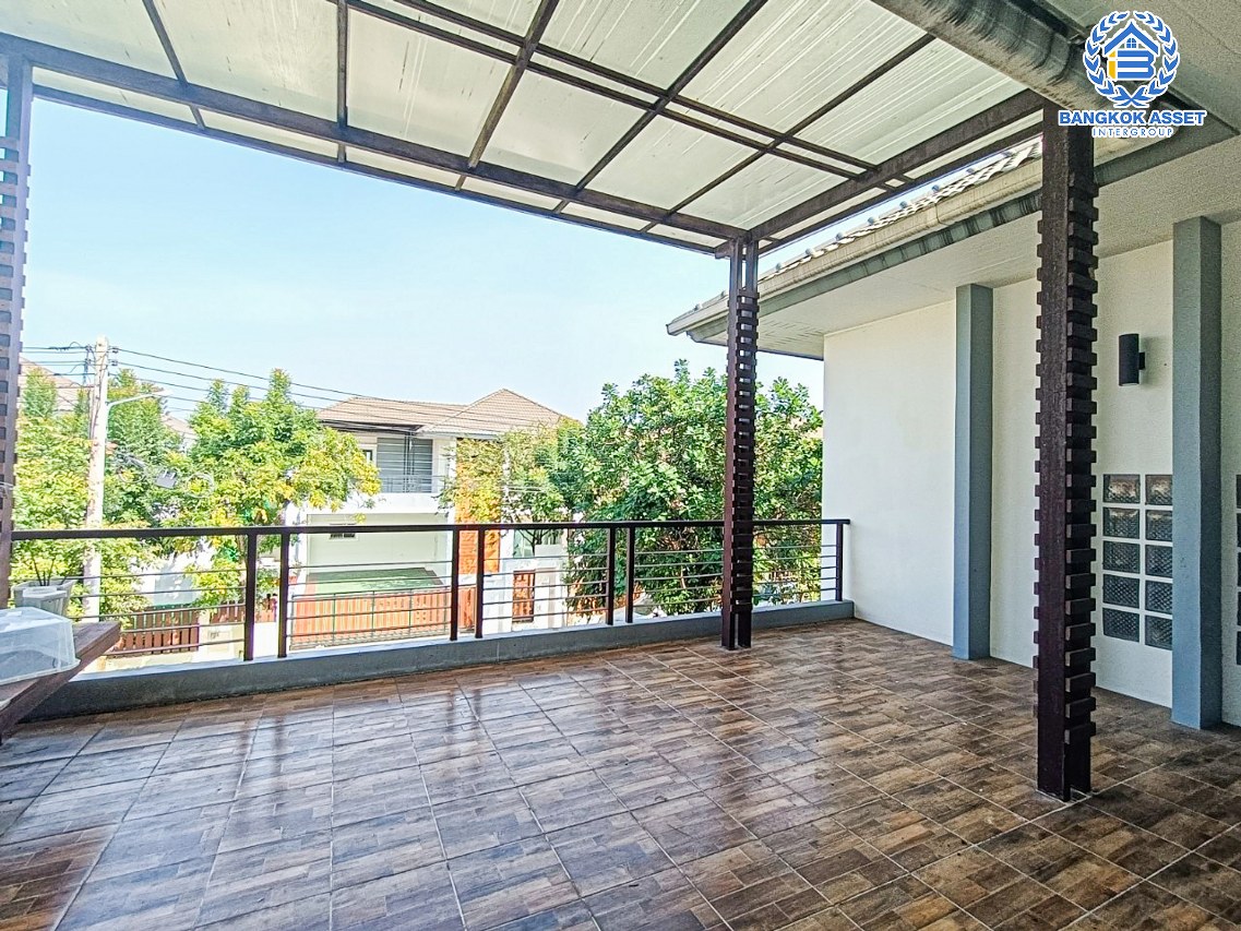 *****บ้านเดี่ยวมือสองนครปฐม หมู่บ้าน บ้านหลังสวน พุทธมณฑล-เพชรเกษม เนื้อที่กว้างขวางถึง 82.6 ตร.ว. ฟังก์ชัน 3 ห้องนอน 3 ห้องน้ำ 2 ที่จอดรถ บ้านสภาพสวย บนทำเลดี เชื่อมต่อถนนเพชรเกษม, ถนนบรมราชชนี, ถนนพระเทพตัดใหม่  ในราคาสุดคุ้ม!