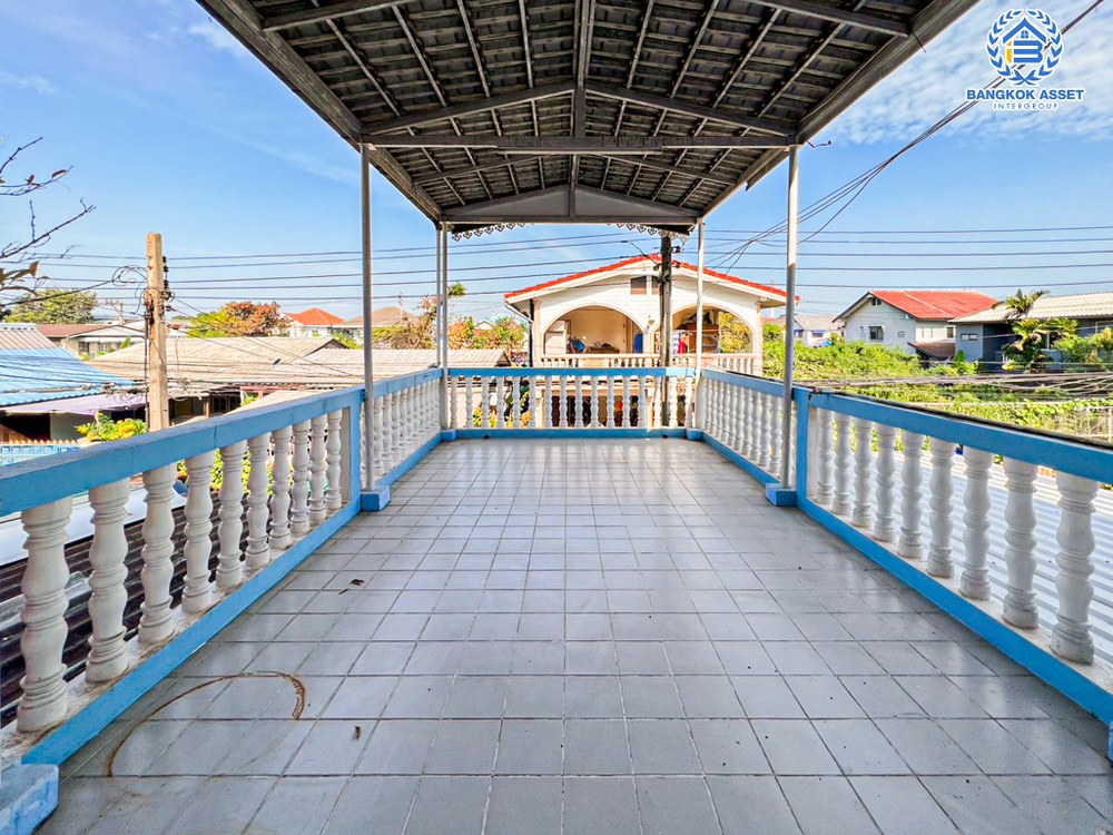 *****ทาวน์เฮ้าส์มือสอง โครงการ มิตรประชา ติวานนท์ เนื้อที่กว้าง 18 ตร.ว. ฟังก์ชัน 2 ห้องนอน 2 ห้องน้ำ 1 ที่จอดรถ บ้านสภาพสวย แต่งใหม่ทั้งหลัง ตั้งบนทำเลดี เชื่อมต่อถนนติวานนท์ ถนนศรีสมาน ถนนเลี่ยงเมือง-ปากเกร็ด ถนนสรงประภา และจุดขึ้นทางด่วน "ศรีรัช" จองเลย!