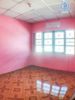 *****ทาวน์เฮ้าส์มือสองนนทบุรี หมู่บ้าน มนวดี กาญจนาภิเษก เนื้อที่ 16 ตร.ว. ฟังก์ชัน 3 ห้องนอน 2 ห้องน้ำ 1 ที่จอดรถ บ้านสภาพดี บนทำเลแห่งการเดินทาง เชื่อมต่อถนนกาญจนาภิเษก, ซอยแก้วอินทร์, ซอยคลองถนน, ถนนรัตนาธิเบศร์ ใกล้ทางด่วน "ศรีรัช" จองเลย!