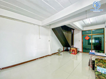 *****ทาวน์เฮ้าส์มือสอง โครงการ สิวารัตน์3 พุทธมณฑล สาย4 หลังมุม เนื้อที่กว้าง 29 ตร.ว. ฟังก์ชัน 3 ห้องนอน 2 ห้องน้ำ 3 ที่จอดรถ ภายในสภาพดี โถงบ้านกว้างใช้งานได้หลากหลาย ตั้งบนทำเลดี เชื่อมต่อถนนพุทธมณฑลสาย4 ถนนพุทธมณฑลสาย5 ถนนเพชรเกษม จองเลย!