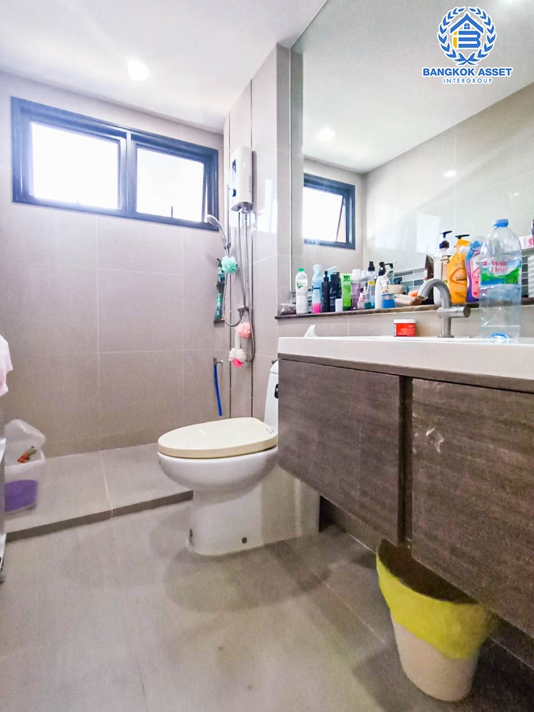 *****บ้านเดี่ยวมือสอง โครงการ ฮาบิเทียพาร์ค เทียนทะเล เนื้อที่กว้าง 100.40 ตร.ว. ฟังก์ชัน 3 ห้องนอน 3 ห้องน้ำ 2 ที่จอดรถ บ้านสวย สไตล์หรูหรา ตั้งบนทำเลเดินทางสะดวก เชื่อมต่อถนนกาญจนาภิเษก ถนนพุทธบูชา ถนนพระราม2(ธนบุรี-ปากท่อ) ใกล้จุดขึ้นทางพิเศษเฉลิมมหานคร จองเลย!