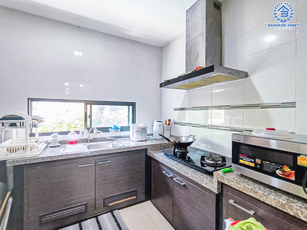 *****บ้านเดี่ยวมือสอง โครงการ ฮาบิเทียพาร์ค เทียนทะเล เนื้อที่กว้าง 100.40 ตร.ว. ฟังก์ชัน 3 ห้องนอน 3 ห้องน้ำ 2 ที่จอดรถ บ้านสวย สไตล์หรูหรา ตั้งบนทำเลเดินทางสะดวก เชื่อมต่อถนนกาญจนาภิเษก ถนนพุทธบูชา ถนนพระราม2(ธนบุรี-ปากท่อ) ใกล้จุดขึ้นทางพิเศษเฉลิมมหานคร จองเลย!