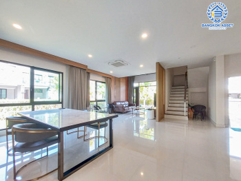 *****บ้านเดี่ยวมือสอง โครงการ เดอะซิตี้ราชพฤกษ์-ปิ่นเกล้า หลังมุม เนื้อที่ 99.80 ตร.ว. ฟังก์ชัน 4 ห้องนอน 4 ห้องน้ำ 3 ที่จอดรถ บ้านสภาพดีเยี่ยม ของแถมอีกเพียบ! บนทำเลเดินทางสะดวก เชื่อมต่อถนนกาญจนาภิเษก ถนนรัตนาธิเบศร์ ถนนบางกรวยไทรน้อย ใกล้รถไฟฟ้าสายสีม่วง "สถานีบางพลู" และจุดขึ้นทางด่วน "ศรีรัช"