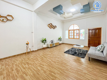 *****ทาวน์เฮ้าส์มือสองกรุงเทพมหานคร โครงการ สุภาวัลย์ หทัยราษฎร์ เนื้อที่ 18 ตร.ว. ฟังก์ชัน 2 ห้องนอน 2 ห้องน้ำ 1 ที่จอดรถ บ้านตกแต่งใหม่ พร้อมเฟอร์นิเจอร์ บนทำเลหน้าโครงการติดหทัยราษฎร์ เชื่อมต่อถนนพระยาสุเรนทร์, ถนนเลียบคลองสอง และถนนรามอินทรา ห้ามพลาด!