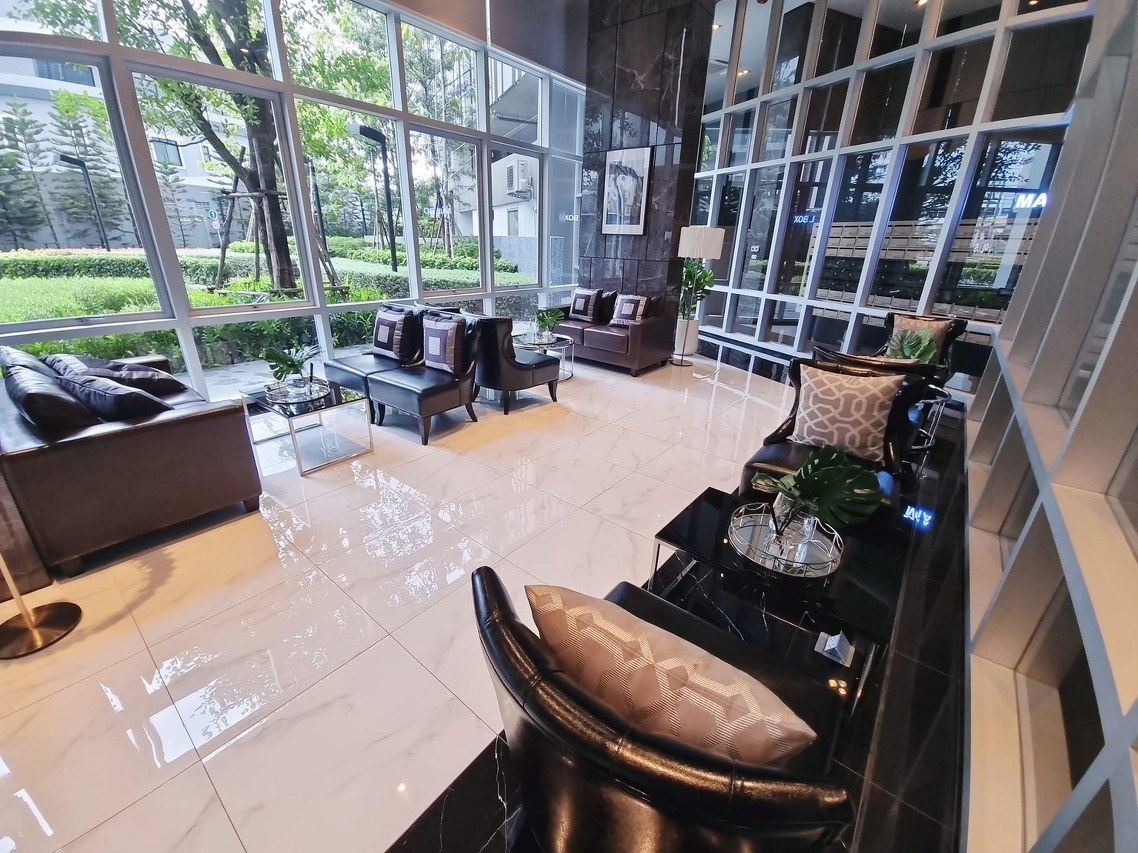 *****คอนโดมิเนียมมือสองนครราชสีมา พลัสคอนโด โคราช เนื้อที่ 27.07 ตร.ม. ฟังก์ชัน 1 ห้องนอน 1 ห้องน้ำ 1 ที่จอดรถ คอนโดสภาพดี ขายพร้อมผู้เช่า เหมาะแก่การลงทุน แถมฟรี! 1 เครื่องปรับอากาศ และ 1 เครื่องทำน้ำอุ่น บนทำเลดี เชื่อมต่อถนนมิตรภาพ, ถนนราชสีมา-โชคชัย, ถนนสุรนารายณ์ ห้ามพลาด!