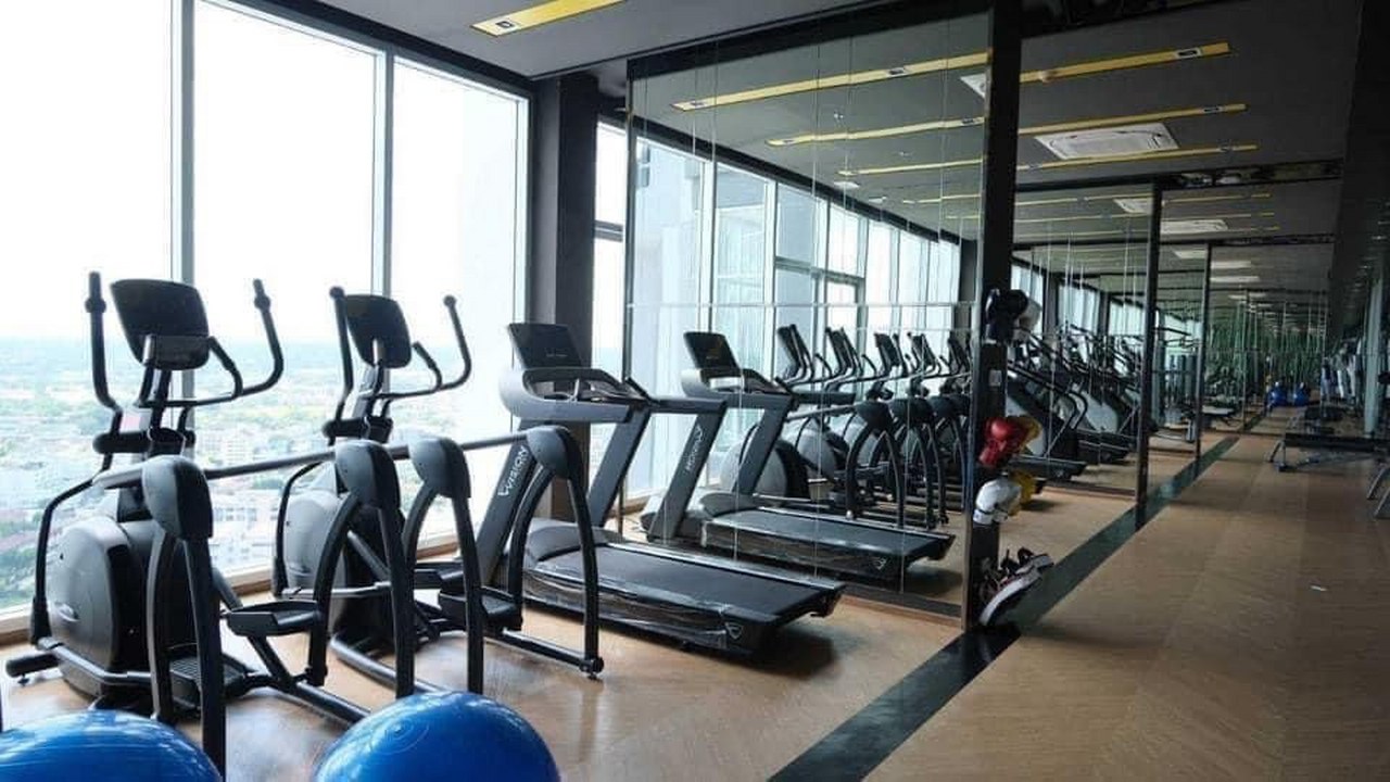 *****คอนโดมิเนียมมือสองนครราชสีมา พลัสคอนโด โคราช เนื้อที่ 27.07 ตร.ม. ฟังก์ชัน 1 ห้องนอน 1 ห้องน้ำ 1 ที่จอดรถ คอนโดสภาพดี ขายพร้อมผู้เช่า เหมาะแก่การลงทุน แถมฟรี! 1 เครื่องปรับอากาศ และ 1 เครื่องทำน้ำอุ่น บนทำเลดี เชื่อมต่อถนนมิตรภาพ, ถนนราชสีมา-โชคชัย, ถนนสุรนารายณ์ ห้ามพลาด!