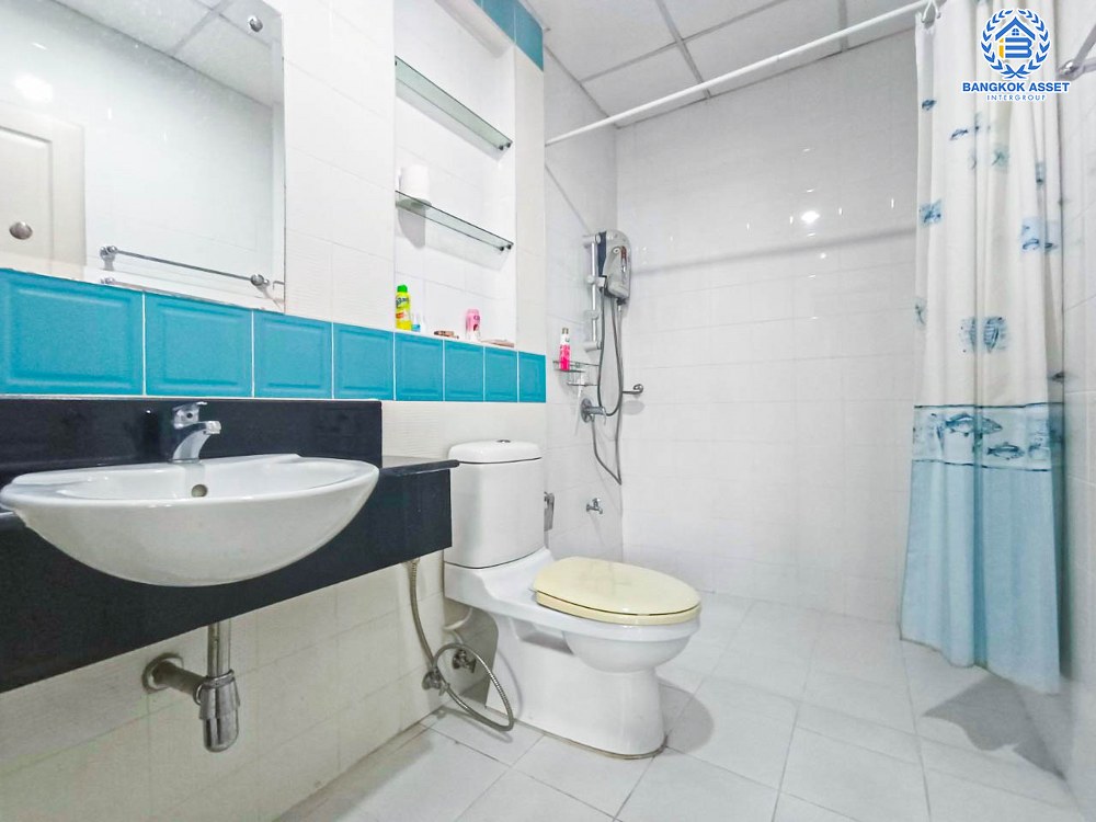 *****ทาวน์โฮม 3 ชั้นมือสอง โครงการ บ้านกลางเมือง รัชวิภา หลังมุม เนื้อที่กว้าง 34.10 ตร.ว. ฟังก์ชัน 3 ห้องนอน 4 ห้องน้ำ 2 ที่จอดรถ พื้นที่กว้างขวาง ออกแบบภายในสไตล์บ้านเดี่ยว บนทำเลดี เชื่อมต่อถนนพหลโยธิน ถนนวิภาวดีรังสิต ถนนงามวงศ์วาน ถนนประชาชื่น ใกล้จุดขึ้นทางด่วน "ศรีรัช" จองเลย!