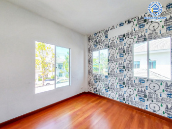 *****บ้านเดี่ยวมือสองนนทบุรี โครงการ แลนซิโอคริป ปิ่นเกล้า-วงแหวนฯ คุณภาพระดับ ลลิล พร๊อพเพอร์ตี้ เนื้อที่กว้างเกือบ 53 ตร.ว. ฟังก์ชัน 3 ห้องนอน 2 ห้องน้ำ 2 ที่จอดรถ บ้านสภาพใหม่ บนทำเลแห่งการเดินทาง เชื่อมต่อถนนกาญจนาภิเษก, ถนนนครอินทร์, ถนนบรมราชชนนี ใกล้จุดขึ้นทางด่วน "ศรีรัช"