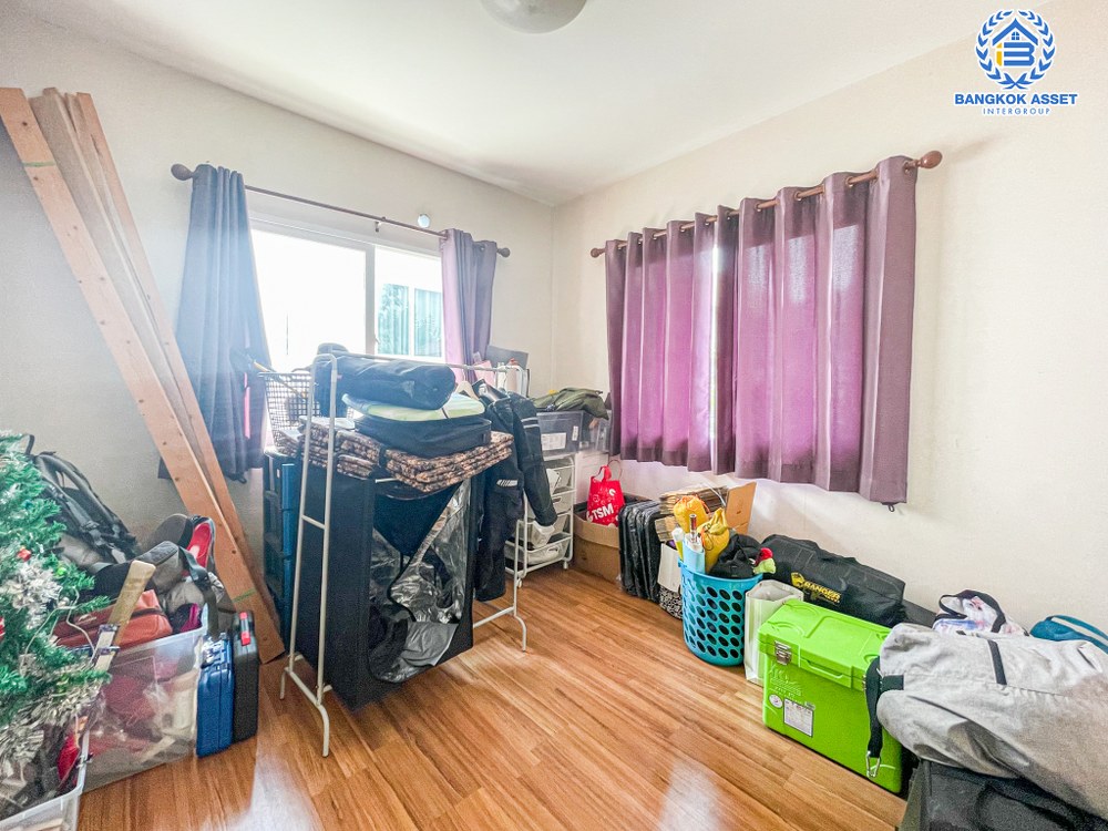 *****บ้านเดี่ยวมือสอง โครงการ พฤกษ์ลดา2 บางใหญ่ เนื้อที่กว้าง 50 ตร.ว. ฟังก์ชัน 3 ห้องนอน 2 ห้องน้ำ 2 ที่จอดรถ สภาพภายในดีมาก ได้พื้นที่รอบบ้านกว้าง บนทำเลดี เชื่อมต่อกาญจนาภิเษก, ซอยคลองถนน, ซอยแก้วอินทร์ ใกล้รถไฟฟ้าสายสีม่วง "สถานีคลองบางไผ่" และจุดขึ้นทางด่วน "กาญจนาภิเษก"