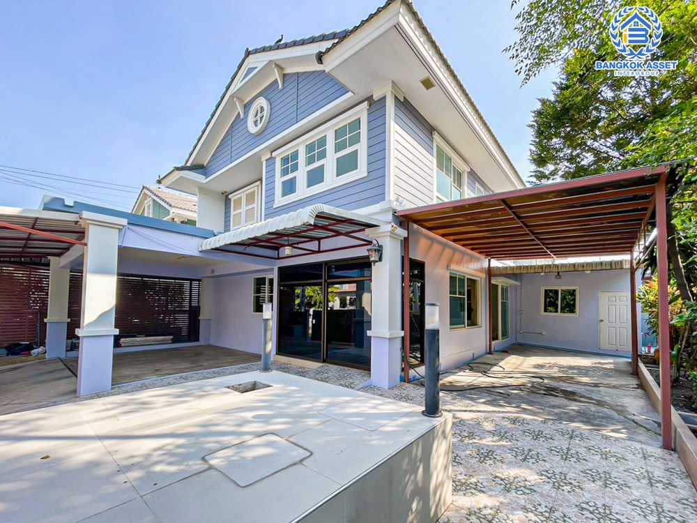 *****บ้านเดี่ยวมือสอง โครงการ วิลลาจิโอ ปิ่นเกล้า-ศาลายา หลังมุม เนื้อที่กว้าง 61.30 ตร.ว. ฟังก์ชัน 3 ห้องนอน 3 ห้องน้ำ 2 ที่จอดรถ สภาพแวดล้อมโครงการดี ต่อเติมห้องครัวพร้อมใช้งาน บนทำเลเดินทางสะดวก เชื่อมต่อถนนสำเร็จพัฒนา ถนนอัจฉริยะพัฒนา ใกล้มหาวิทยาลัยมหิดล จองเลย!