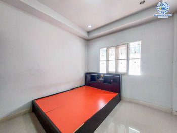 *****ทาวน์เฮ้าส์มือสองนนทบุรี หมู่บ้าน ศิลปการพาร์ค4 วัดลาดปลาดุก #หลังมุม เนื้อที่กว้างขวางถึง 26.2 ตร.ว. ฟังก์ชัน 3 ห้องนอน 2 ห้องน้ำ 1   ที่จอดรถ พื้นที่เยอะ บนทำเลติดถนนใหญ่ เชื่อมต่อ ถนนกาญจนาภิเษก ใกล้รถไฟฟ้าสายสีม่วง "สถานีคลองบางไผ่" และเซ็นทรัลเวสต์เกต ในราคาดี!