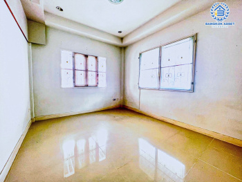 *****ทาวน์เฮ้าส์มือสองนนทบุรี หมู่บ้าน ศิลปการพาร์ค4 วัดลาดปลาดุก #หลังมุม เนื้อที่กว้างขวางถึง 26.2 ตร.ว. ฟังก์ชัน 3 ห้องนอน 2 ห้องน้ำ 1   ที่จอดรถ พื้นที่เยอะ บนทำเลติดถนนใหญ่ เชื่อมต่อ ถนนกาญจนาภิเษก ใกล้รถไฟฟ้าสายสีม่วง "สถานีคลองบางไผ่" และเซ็นทรัลเวสต์เกต ในราคาดี!