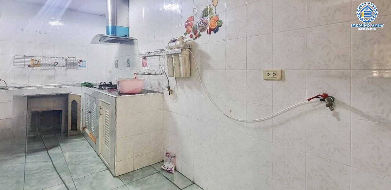 *****ทาวน์เฮ้าส์มือสองนนทบุรี โครงการ พฤกษา54 วงแหวนฯ-คลองถนน #หลังมุม เนื้อที่มากถึง 28.5 ตร.ว. ฟังก์ชัน 3 ห้องนอน 2 ห้องน้ำ 1 ที่จอดรถ อยู่หน้าสวนส่วนกลาง บนทำเลใกล้รถไฟฟ้าสายม่วง "สถานีคลองบางไผ่" เพียง 15 นาที เชื่อมต่อ ถนนกาญจนาภิเษก, ถนนรัตนาธิเบศร์ จองเลย!