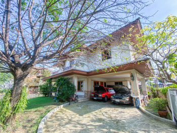 *****บ้านเดี่ยวมือสอง โครงการ กฤษดานคร31 บรมราชชนนี เนื้อที่ 98.10 ตร.ว. ฟังก์ชัน 4 ห้องนอน 2 ห้องน้ำ 2 ที่จอดรถ บ้านสภาพสวยมาก วิวริมน้ำ พร้อมเข้าอยู่ บนทำเลเดินทางสะดวก เชื่อมต่อถนนพุทธมณฑลสาย2, ถนนเพชรเกษม ใกล้รถไฟสายสีแดง "สถานีตลิ่งชัน" และทางคู่ขนานลอยฟ้าบรมราชชนนี