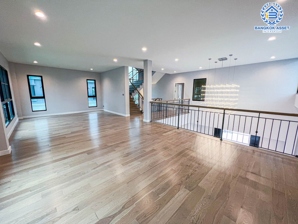 *****บ้านเดี่ยว 3 ชั้นมือสอง โครงการ ศุภาลัย เอเลแกนซ์ บรมราชชนนี เนื้อที่กว้าง 132.50 ตร.ว. ฟังก์ชัน 4 ห้องนอน 5 ห้องน้ำ 4 ที่จอดรถ บ้านสวย พร้อมอยู่ ขายถูก ๆ บนทำเลเดินทางสะดวก เชื่อมต่อถนนบรมราชชนนี, ถนนกาญจนาภิเษก, ถนนราชพฤกษ์ ใกล้จุดขึ้นทางด่วน "ศรีรัชวงแหวนรอบนอก"