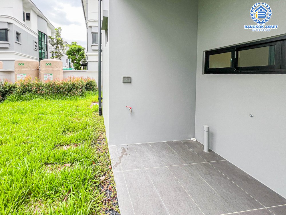 *****บ้านเดี่ยว 3 ชั้นมือสอง โครงการ ศุภาลัย เอเลแกนซ์ บรมราชชนนี เนื้อที่กว้าง 132.50 ตร.ว. ฟังก์ชัน 4 ห้องนอน 5 ห้องน้ำ 4 ที่จอดรถ บ้านสวย พร้อมอยู่ ขายถูก ๆ บนทำเลเดินทางสะดวก เชื่อมต่อถนนบรมราชชนนี, ถนนกาญจนาภิเษก, ถนนราชพฤกษ์ ใกล้จุดขึ้นทางด่วน "ศรีรัชวงแหวนรอบนอก"