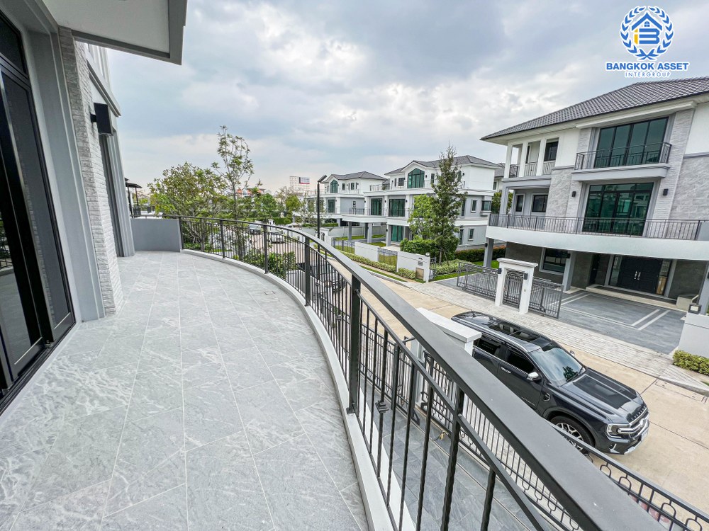 *****บ้านเดี่ยว 3 ชั้นมือสอง โครงการ ศุภาลัย เอเลแกนซ์ บรมราชชนนี เนื้อที่กว้าง 132.50 ตร.ว. ฟังก์ชัน 4 ห้องนอน 5 ห้องน้ำ 4 ที่จอดรถ บ้านสวย พร้อมอยู่ ขายถูก ๆ บนทำเลเดินทางสะดวก เชื่อมต่อถนนบรมราชชนนี, ถนนกาญจนาภิเษก, ถนนราชพฤกษ์ ใกล้จุดขึ้นทางด่วน "ศรีรัชวงแหวนรอบนอก"