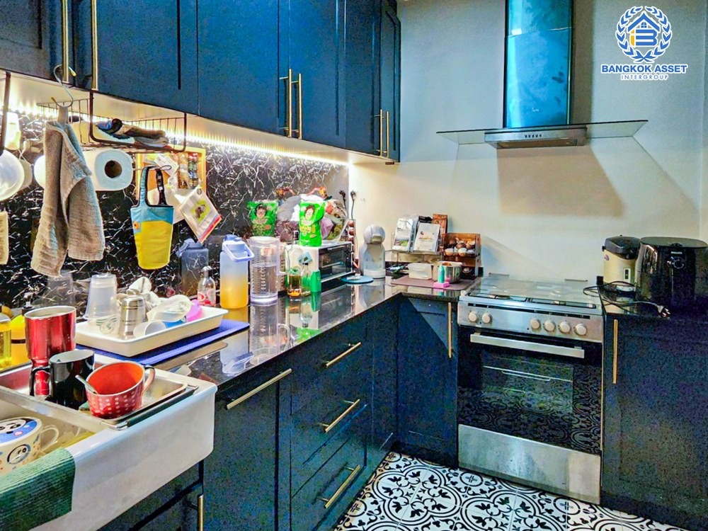 *****บ้านแฝดมือสอง โครงการ เดอะคอนเนค37 หลักสี่-ดอนเมือง หลังมุม โครงการใหม่ เนื้อที่ 42.70 ตร.ว. ฟังก์ชัน 3 ห้องนอน 2 ห้องน้ำ 2 ที่จอดรถ บริเวณบ้านกว้าง แต่งสวยสไตล์โมเดิร์น บนทำเลดี เชื่อมต่อถนนช่างอากาศอุทิศ ถนนสรงประภา ถนนโกสุมรวมใจ ใกล้รถไฟฟ้าสายสีแดง "สถานีดอนเมือง"