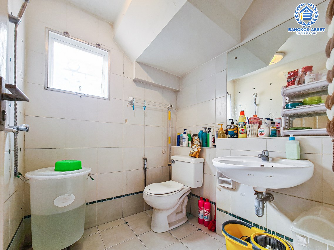 *****บ้านเดี่ยวมือสองกรุงเทพมหานคร โครงการ ชัยพฤกษ์ เพชรเกษม81 #หลังมุม เนื้อที่กว้าง 53.2 ตร.ว. ฟังก์ชัน 3 ห้องนอน 3 ห้องน้ำ 2 ที่จอดรถ บ้านสภาพดี มีพื้นที่ด้านข้างสำหรับจัดสวน ทำเลเดินทางสะดวก เชื่อมต่อถนนเพชรเกษม ถนนมาเจริญ และใกล้ทางด่วน "เพชรเกษม" จองเลย!