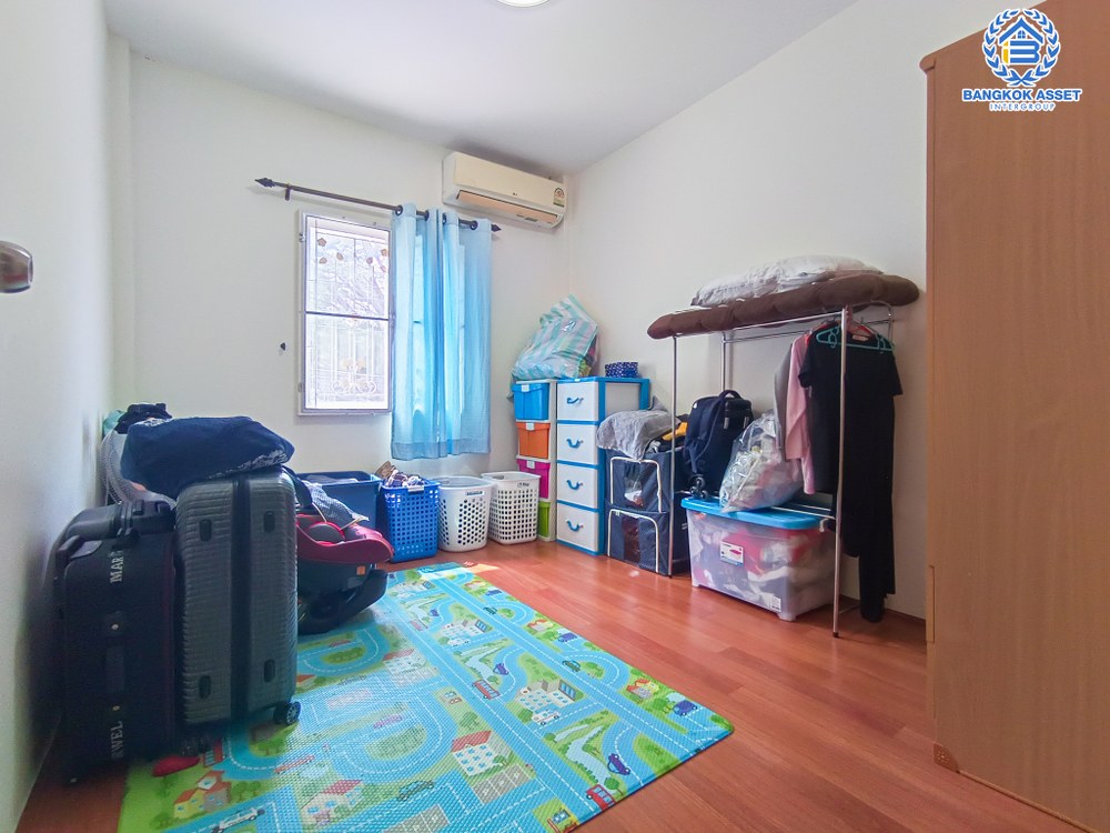 *****ทาวน์เฮ้าส์มือสอง โครงการ ไลโอ พหลโยธิน-วัชรพล เนื้อที่ 18 ตร.ว. ฟังก์ชัน 3 ห้องนอน 2 ห้องน้ำ บ้านสภาพดีเยี่ยม ฟรี! เครื่องปรับอากาศ บนทำเลเดินทางสะดวกสบาย เชื่อมต่อถนนสุขาภิบาล5 ถนนสายไหม ถนนเพิ่มสิน ใกล้จุดขึ้นทางด่วน "รามอินทรา-อาจณรงค์" จองเลย!