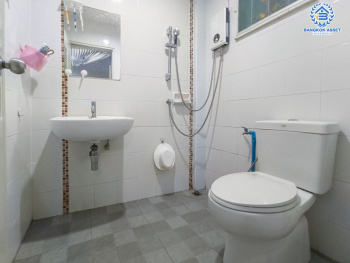 *****ทาวน์เฮ้าส์มือสอง โครงการ ไลโอ พหลโยธิน-วัชรพล เนื้อที่ 18 ตร.ว. ฟังก์ชัน 3 ห้องนอน 2 ห้องน้ำ บ้านสภาพดีเยี่ยม ฟรี! เครื่องปรับอากาศ บนทำเลเดินทางสะดวกสบาย เชื่อมต่อถนนสุขาภิบาล5 ถนนสายไหม ถนนเพิ่มสิน ใกล้จุดขึ้นทางด่วน "รามอินทรา-อาจณรงค์" จองเลย!