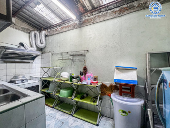 *****ทาวน์โฮมมือสองกรุงเทพมหานคร หมู่บ้าน เกตุนุติ การ์เด้น นาคนิวาส 38 เนื้อที่ 17 ตร.ว. ฟังก์ชัน 3 ห้องนอน 3 ห้องน้ำ 1 ที่จอดรถ อยู่ต้นโครงการ ในโครงการไม่วุ่นวาย แถมฟรี! 4 เครื่องปรับอากาศ บนทำเลแห่งการเดินทาง ใกล้รถไฟฟ้าสายสีเหลือง "สถานีลาดพร้าว 71" (ในอนาคต) และทางด่วน "ฉลองรัช"