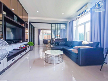 *****บ้านเดี่ยวมือสอง โครงการ คุณาลัย ซิมโฟนี บ้านกล้วย-ไทรน้อย บ้านสวยพร้อมเข้าอยู่ หลังมุม บนเนื้อที่กว่า 74.9 ตร.ว. ฟังก์ชัน 4 ห้องนอน 5 ห้องน้ำ 2 ที่จอดรถ บนทำเลเดินทางสะดวก ใกล้เซ็นทรัลเวสต์เกต เชื่อมต่อถนนหลายเส้นทาง ใกล้รถไฟฟ้าสายสีม่วง "สถานีคลองบางไผ่" จองเลย!