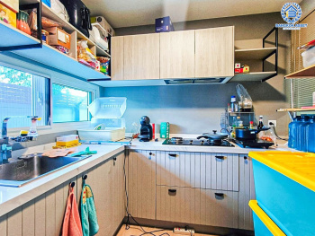 *****บ้านแฝดมือสอง โครงการ อัญญ่า ราชพฤกษ์-นครอินทร์ คุณภาพจาก L&H เนื้อที่ 46.90 ตร.ว. ฟังก์ชัน 3 ห้องนอน 3 ห้องน้ำ 2 ที่จอดรถ บริเวณกว้างเหมือนบ้านเดียว สภาพเหมือนใหม่ บนทำเลดี เชื่อมต่อถนนนครอินทร์ ถนนกาญจนาภิเษก ใกล้รถไฟฟ้าสายสีม่วง "สถานีบางพลู" และจุดขึ้นทางด่วน "ศรีรัช"