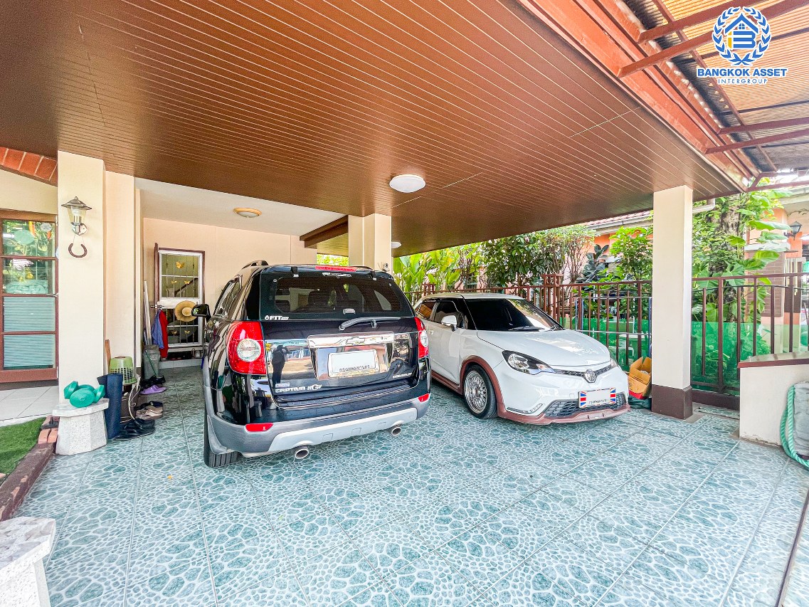 *****บ้านเดี่ยวมือสองนนทบุรี คุณภาพระดับ L&H หมู่บ้าน ชัยพฤกษ์ วัดลาดปลาดุก เนื้อที่กว้างขวางถึง 58.3 ตร.ว. ฟังก์ชัน 4 ห้องนอน 2 ห้องน้ำ 2 ที่จอดรถ บ้านพร้อมอยู่ ต้นโครงการ บนทำเลเยี่ยม เพียง 13 นาที ถึงรถไฟฟ้าสายสีม่วง "สถานีคลองบางไผ่" ใกล้เซ็นทรัลเวสต์เกต และทางด่วน "กาญจนาภิเษก"