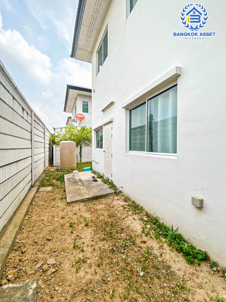 *****บ้านเดี่ยวมือสอง โครงการ เซนโทร ราชพฤกษ์ เนื้อที่ 51.50 ตร.ว. ฟังก์ชัน 3 ห้องนอน 3 ห้องน้ำ 2 ที่จอดรถ บ้านสภาพดีมาก มีความเป็นส่วนตัว บนทำเลดี เชื่อมต่อถนนนครอินทร์ ถนนกาญจนาภิเษก ถนนราชพฤกษ์ ใกล้รถไฟฟ้าสายสีม่วง "สถานีบางพลู" และจุดขึ้นทางด่วน "ศรีรัช"